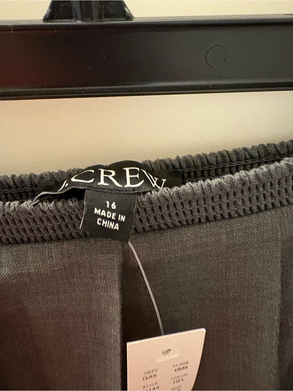 J. Crew Pleated Wool-Blend Skirt. Size 16. New with tags. - Picture 3 of 5